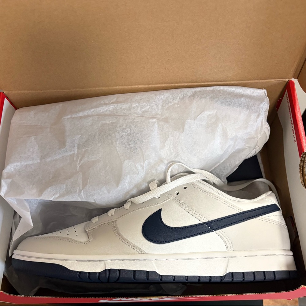 Nike Men's Cream and Black Sneakers
